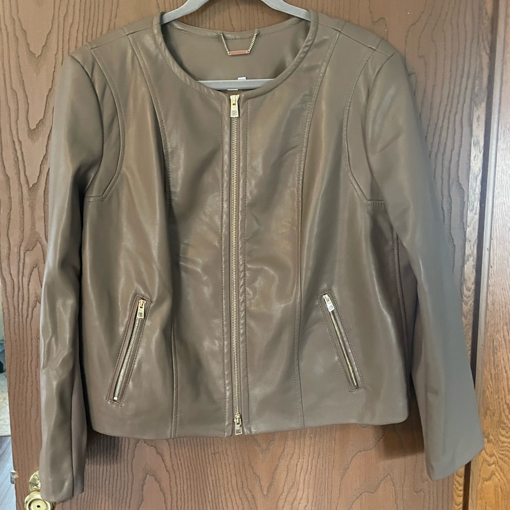 Chico's tan faux leather jacket, standard size extra large, Chico's size 3